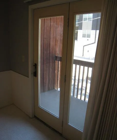 25 Lincoln Ave #5 — Photo 6