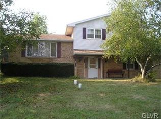 1133 Myrtle Rd, Walnutport, PA 18088