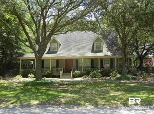 264 Blue Island St, Fairhope, AL 36532