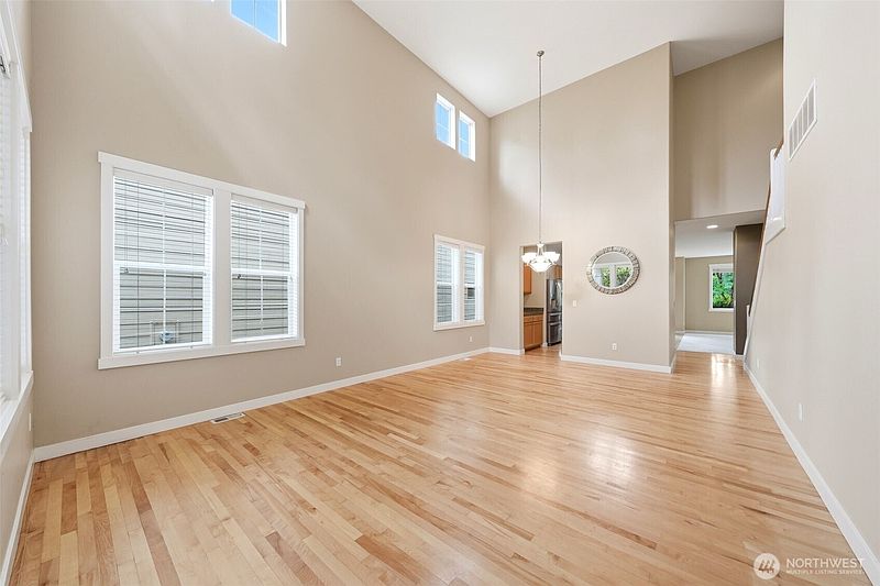 4th image of 24750 NE 3rd Place
