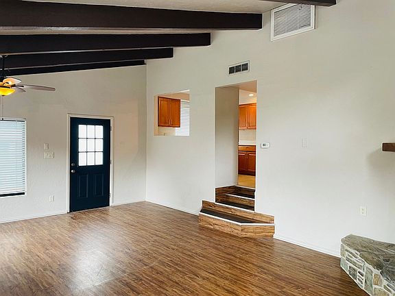 5th image of 50 Chaparral Dr Unit 1