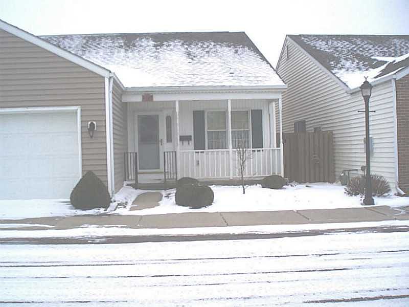 1st image of 147 Pearce Pl #11
