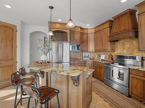 2nd image of 101 Pelican Dr