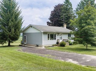 26 Brandon St, Morris Turnberry, ON N0G1E0