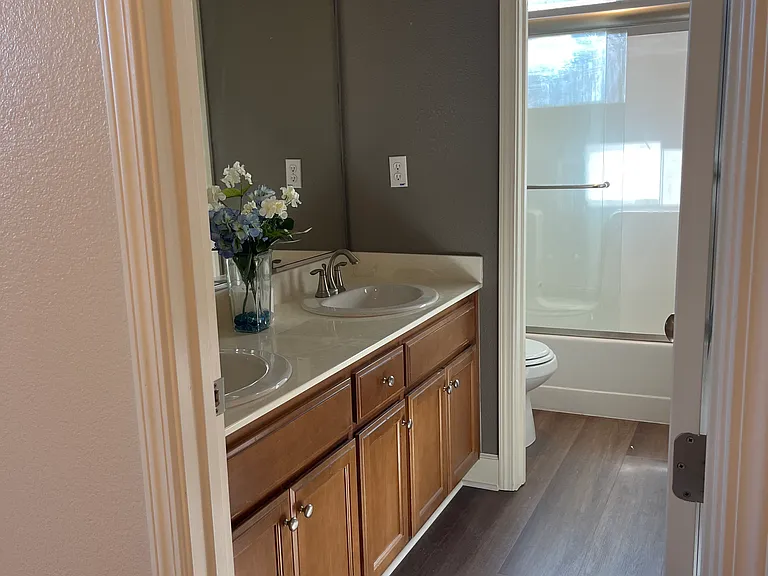 Seaglass Dr — Photo 11