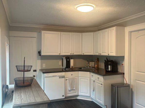 14 Central St UNIT 2