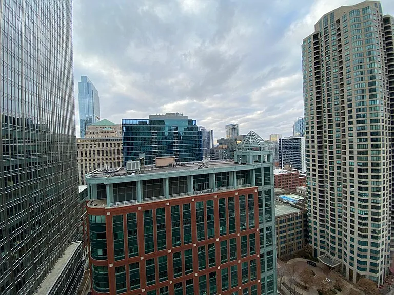 345 Lasalle Blvd #2608 — Photo 2