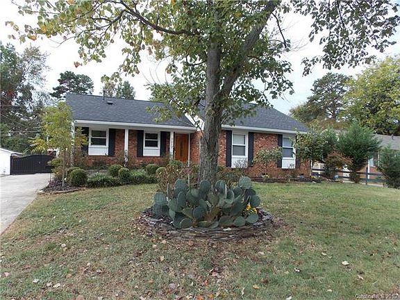 2nd image of 3017 Dalecrest Dr