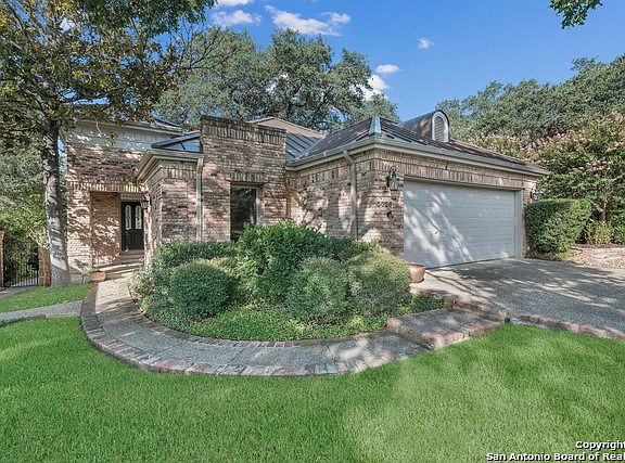 2nd image of 3026 Iron Stone Ct