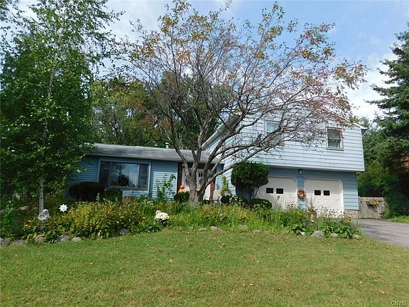 2nd image of 6028 Chetwind Dr