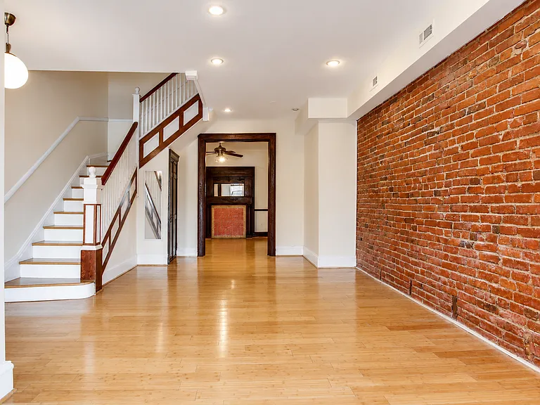 2811 11th St NW #A — Photo 11