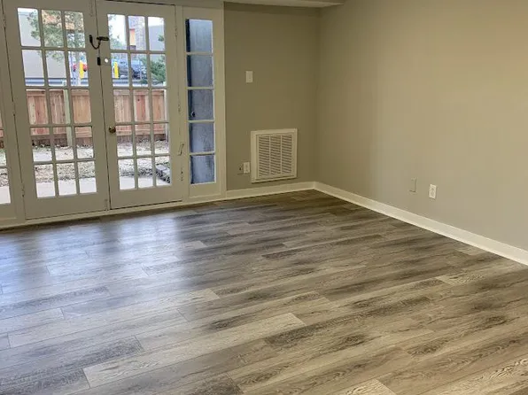 7091 Spring Garden Dr APT Tl2, Springfield, VA 22150