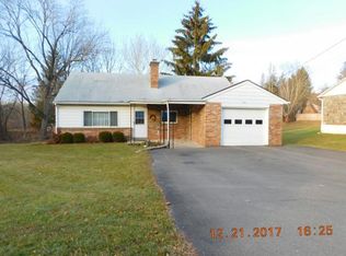 320 Echo Rd, Vestal, NY 13850