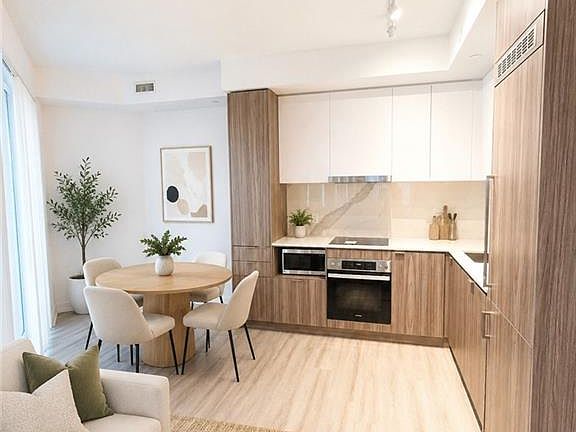 5th image of 55 Cooper St Suite 6008