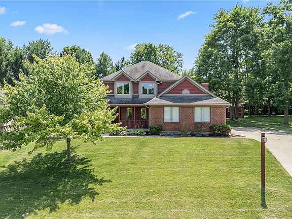 3rd image of 2168 Belleville Ln