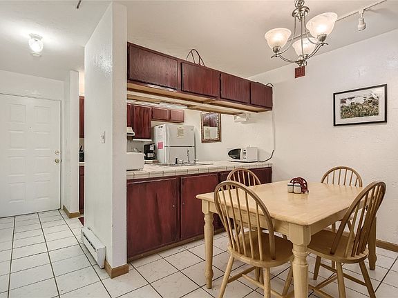 2nd image of 1001 Grandview Drive UNIT 3