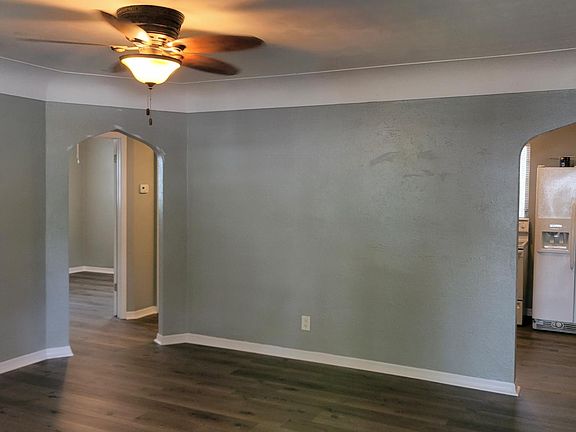 3rd image of 3636 Tifton St N