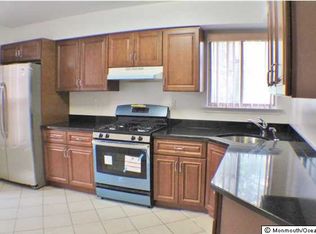 3001 Ashford Ct, Middletown, NJ 07748