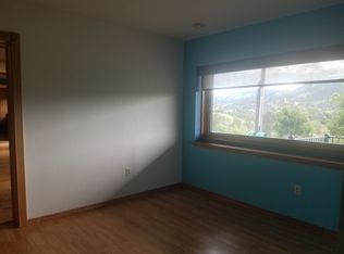 1746 Summit Rd, Hot Springs, SD 57747