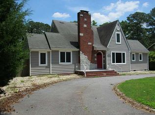 2137 Battery Park Rd, Chesapeake, VA 23323