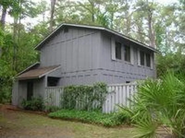 1 Windflower Ct, Hilton Head Island, SC 29926