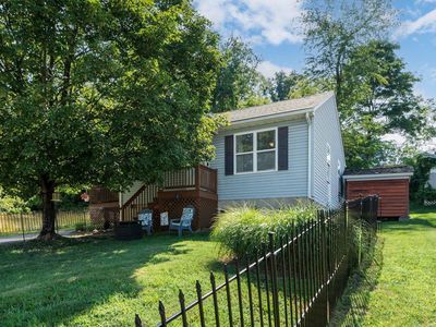 1404 Peach St, Waynesboro, VA, 22980