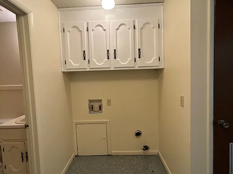 8 Anthony Cir — Photo 5