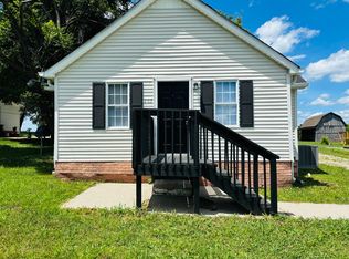 202 Old Westmoreland Rd, Portland, TN 37148