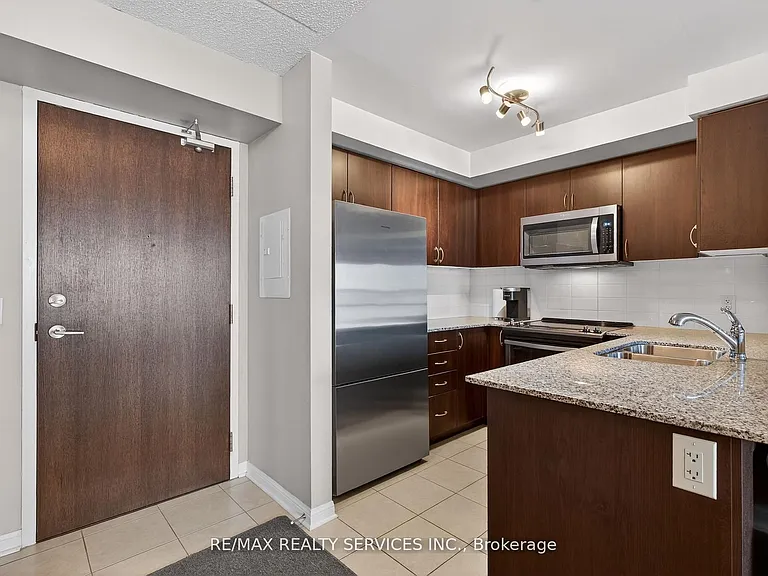 50 Via Rosedale Way #315 — Photo 4