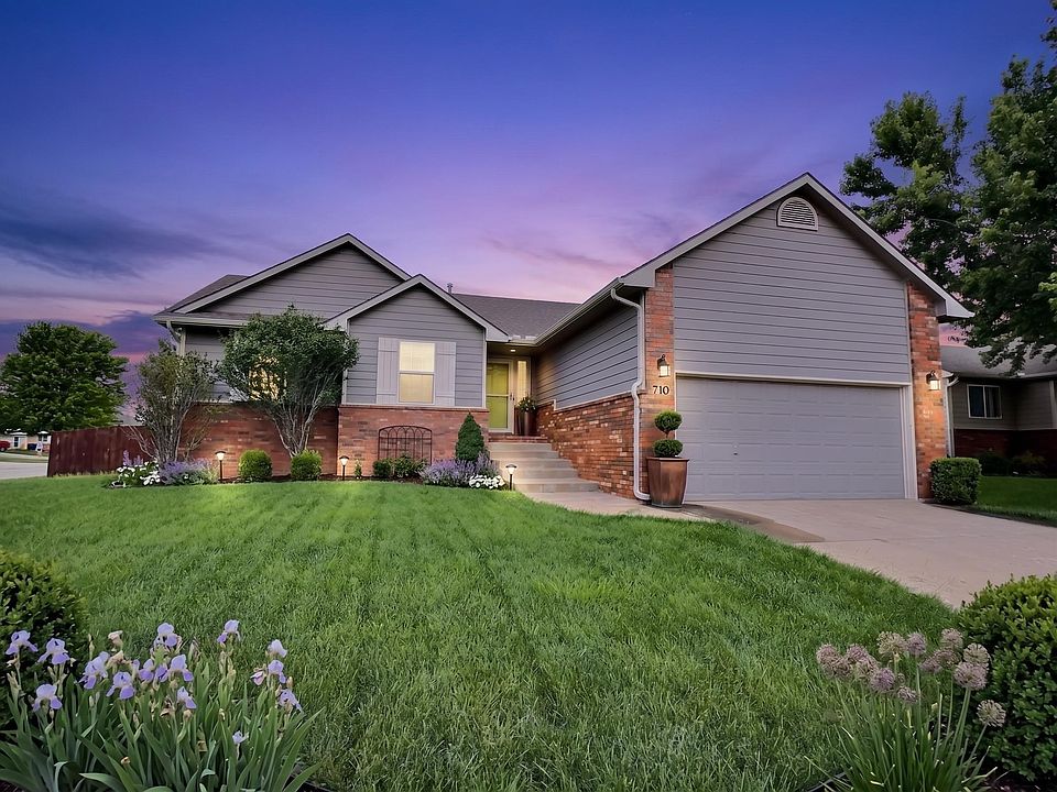 1st image of 710 S Westview Cir