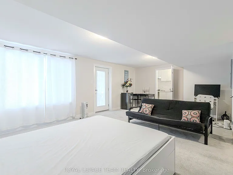 276 Appalachian Cir — Photo 4