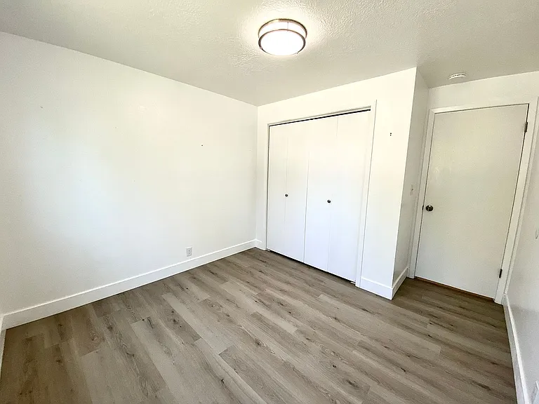 3911 S Minuteman Way — Photo 28
