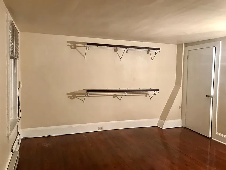 Empty primary bedroom