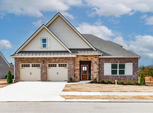 2557 Blue Skies Dr #14, Ooltewah, TN 37363