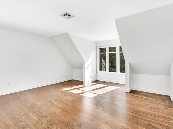 0 Strawberry Hill Rd