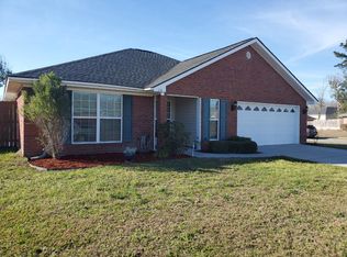 116 Manchester Ct, Midway, GA 31320