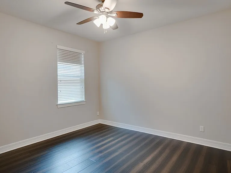 2751 Mead Ave — Photo 20