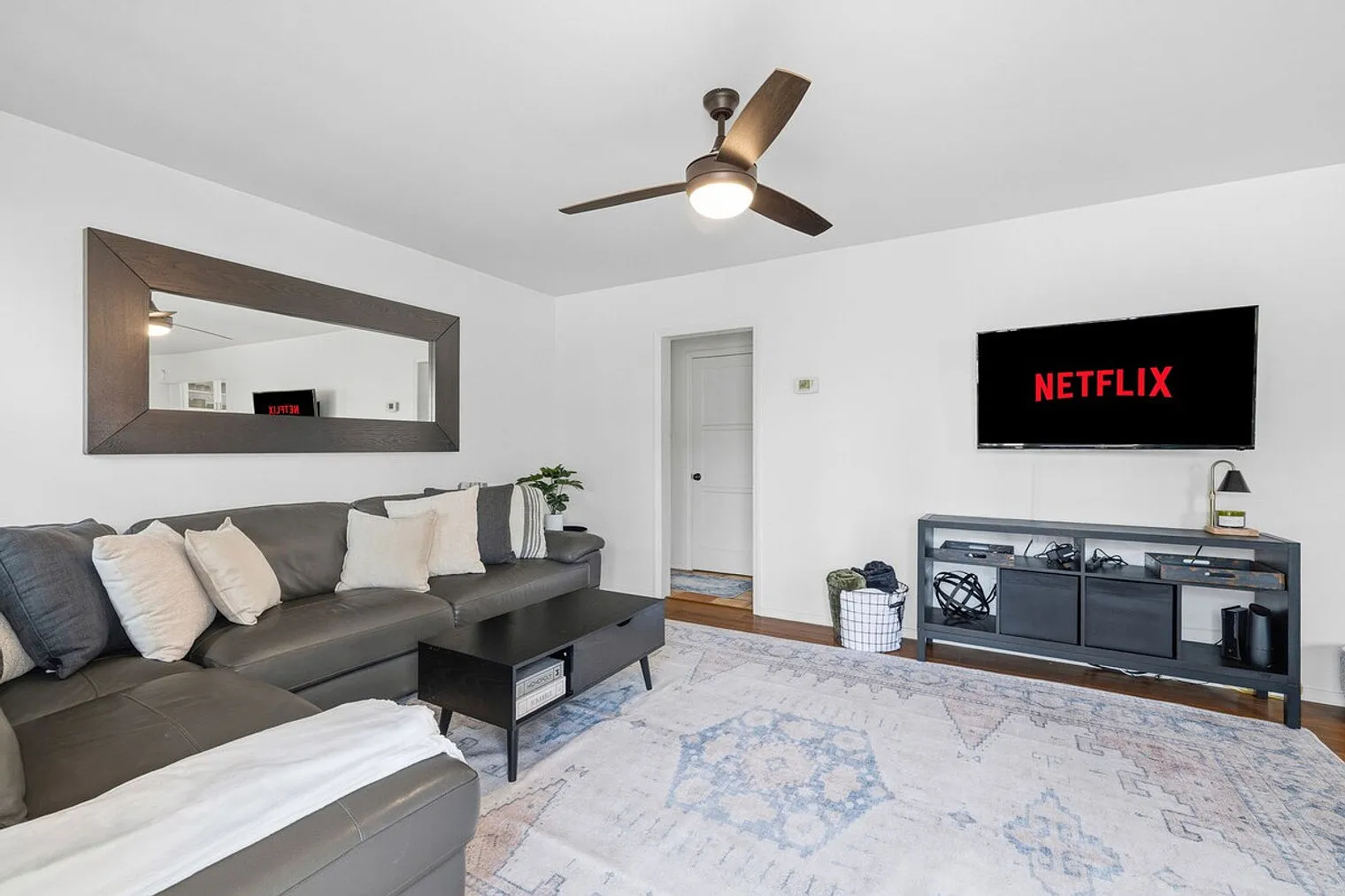 3 bed, 1.0 bath, $8,897 — Photo 2