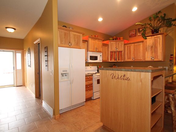 3rd image of 3609 W Hughes Pl