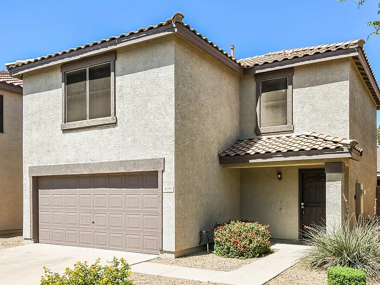 650 E Woodsman Pl — Photo 4