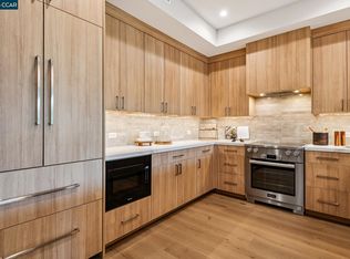 375 W El Pintado Rd #201, Danville, CA 94526