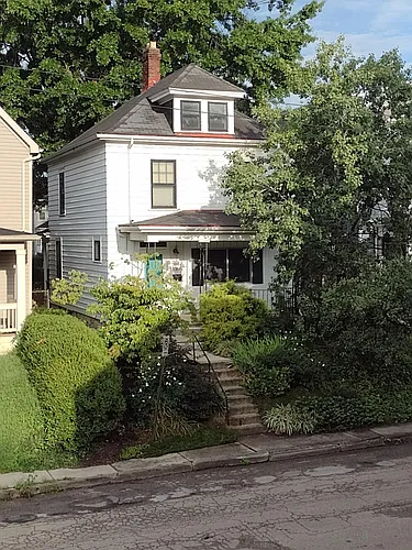 1361 Hamlet St Photo 1