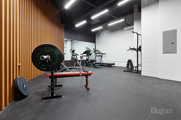 Rented by Elegran | media 18