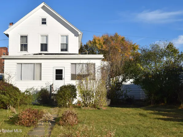 1510 3rd Avenue, Watervliet, NY 12189