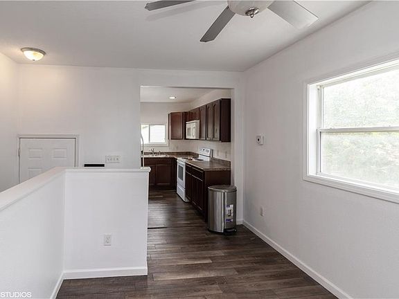 5th image of 1106 West St
