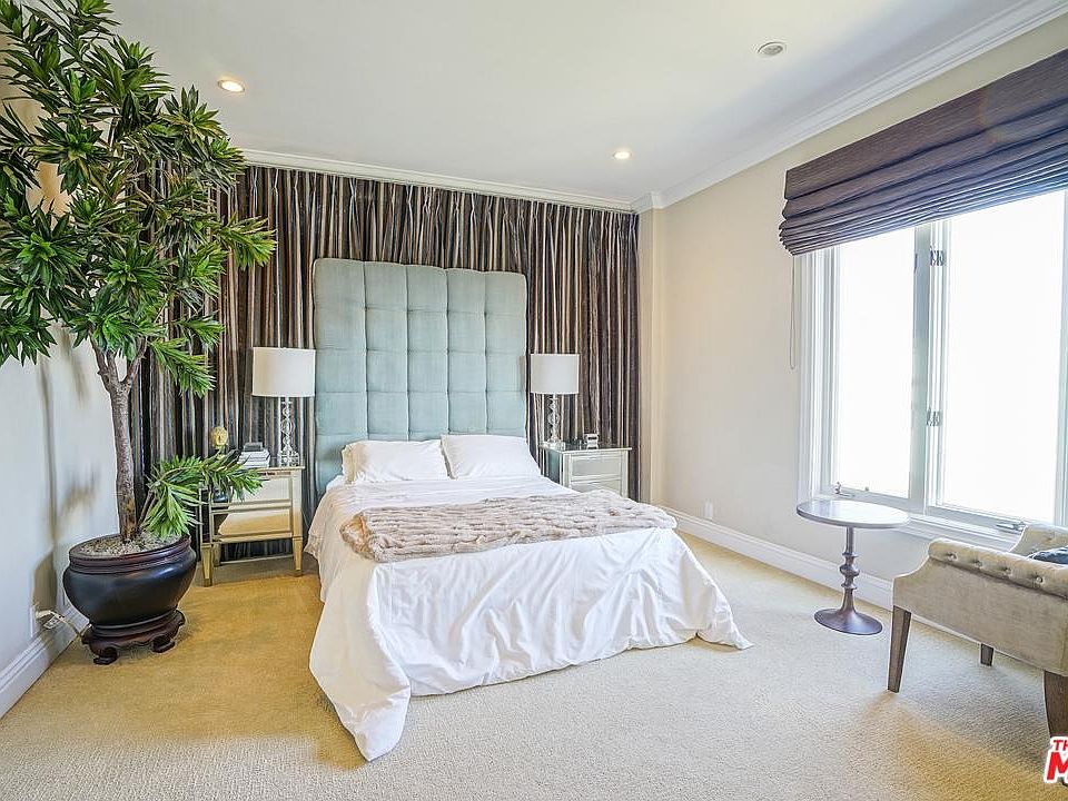 1st image of 1424 N Crescent Heights Blvd Unit 57