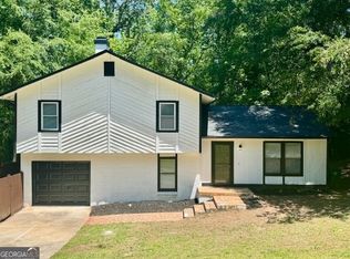 3988 Chimney Ridge Dr, Ellenwood, GA 30294