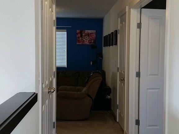5th image of 1403 49th St NE