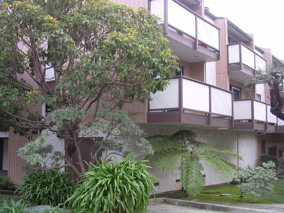 Corner Unit