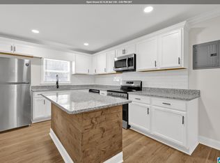 606 W Pine St, Sylacauga, AL 35150